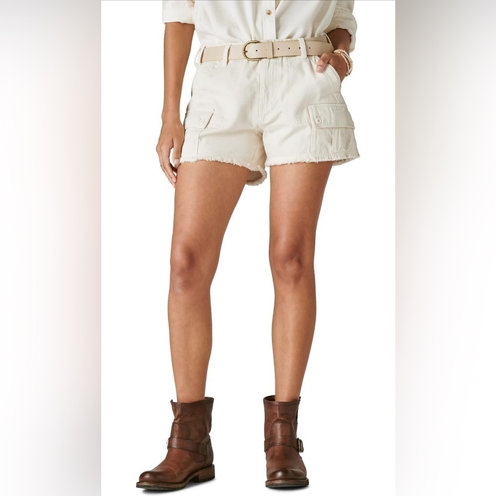 NWT- Lucky Brand Women's Raw Hem Utility Short  SIZE: 24  Color: Stone